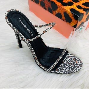 Leopard dual strap heel